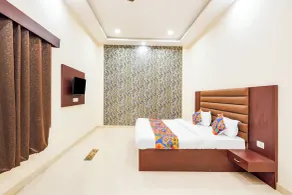 Fabhotel Palm Bliss - Room