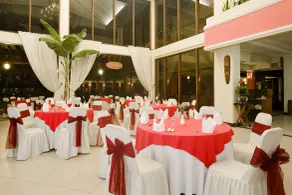 Grand Legi Mataram - Restaurante