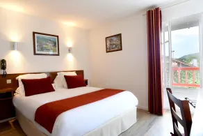 Logis Hôtel Baratxartea - Zimmer