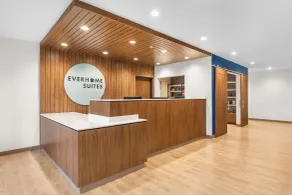 Everhome Suites Wichita Northeast by Choice Hotels - Réception