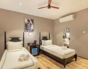 Minimalist - South Delhi  - Quarto