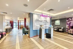 Premier Inn Faversham - Lobby