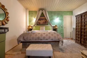 Lykovrisi Guest House - Rom