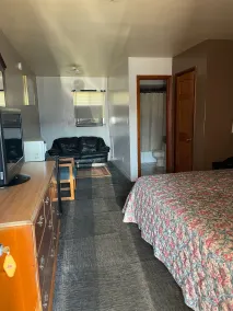 New Rome Motel - Bad