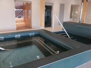 Acropolis - Luxury Appartments I Hotelservice and parking - Spa