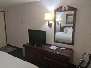 AmeriCoast Inn - Room
