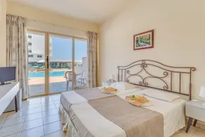 Piere - Anne Beach Hotel - Vue de la chambre