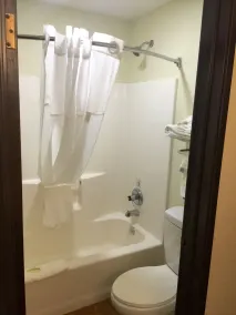 Quality Inn Plainfield - Indianapolis West - Salle de bain