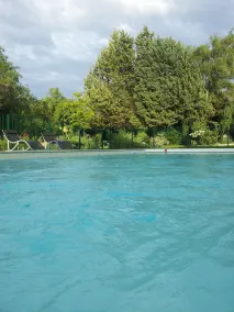 Logis Hôtel Auberge Du Centre Châteaux de la Loire - Pool