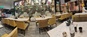 Hotel Shirdi Park Inn 80 Meters From Sai Samadhi Temple - Restaurant