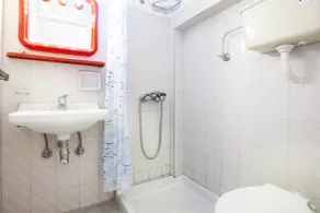 Tzivras Villa & Apartments - Bathroom