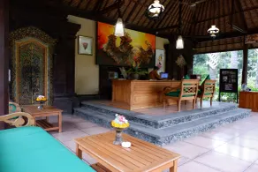 Amertha Bali Villas - Entrée intérieure