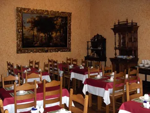 Erasmus Hotel - Restaurant