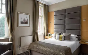 Woodlands Park Hotel - Room