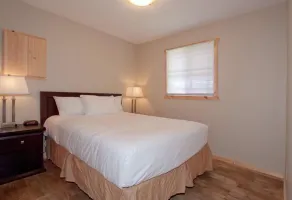 Jasper East Cabins - Room