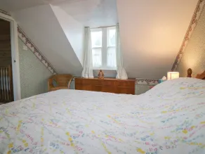 171 Seatown - Room