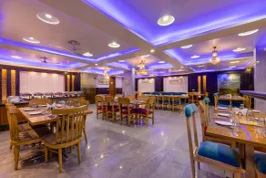 Hotel Arch at Delhi Airport By Arch Group - Restaurante