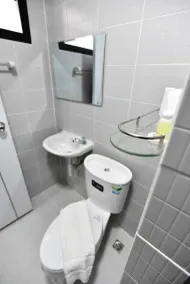 WJ Residence at Suvarnabhumi - Bathroom
