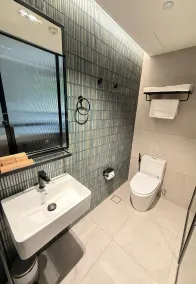 SOCIAL on Outram - Bathroom