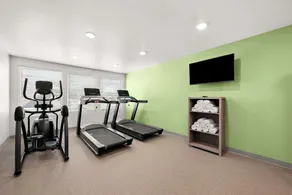 WoodSpring Suites Huntsville - Research Park - Salle de remise en forme