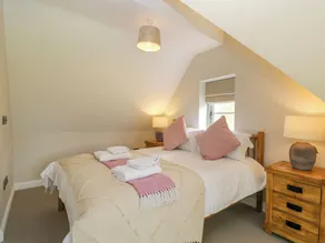 4 Wellacres Cottage - Room