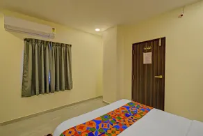 Hotel Virat Elite - Quarto