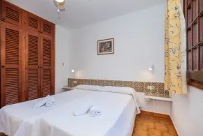 Apartamentos Son Bou Gardens By MENORCARENTALS - Chambre