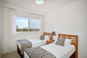Kirra Beach Apartments - Quarto