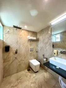 Gopinath The Grand - Bathroom