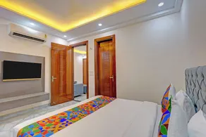 FabHotel Premier Stays - 800m from Artemis Hospitals Gurgaon - Camera