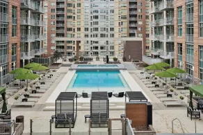 Sentral Union Station - Pool