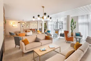 Zenao Appart'hôtels Montreuil - Coin salon dans le hall