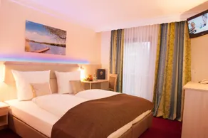 Hotel Seeblick & Ferienwohnung - Camera