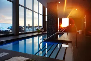 Alt Hotel Halifax Airport - In Terminal - Piscine