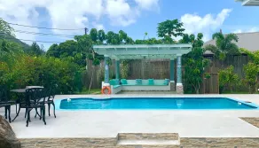 Grann Kaz Guest House - Piscine