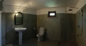 Villa Serenity - Jayavikumgama - Badrum