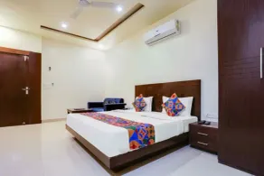 FabHotel Prime Nirmal Residency - Quarto