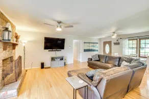 West Union Home w/ Saltwater Pool on 2 Acres! - Interiør
