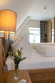 Hotelgasthof Bayerischer Hof - Room