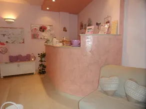 Petali Rosa - Reception