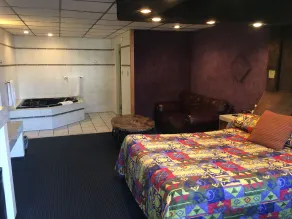 Midway Inn & Suites - Chambre