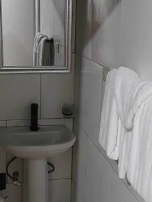 PHS Portland Comfort Stay - Badezimmer