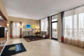 Days Inn by Wyndham Columbia Kentucky - Lobby
