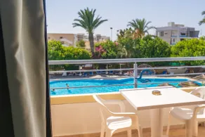 Paphos Gardens Holiday Resort - Chambre