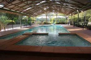 Sanctuary Park Cottages - Pool