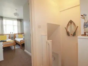 Tolcarne Reach - Quarto