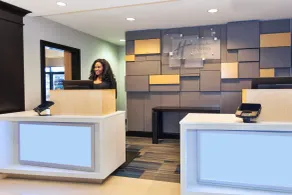 Holiday Inn Express Hotel & Suites Warminster-Horsham by IHG - Reception