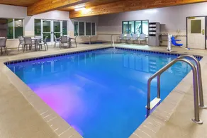 AmericInn by Wyndham Iron Mountain - Pool