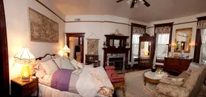 Beall Mansion An Elegant Bed & Breakfast Inn - Habitación