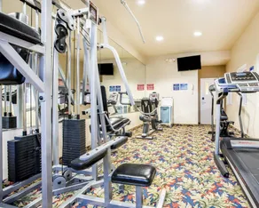 Comfort Inn & Suites Salinas City Center Area - Salle de remise en forme